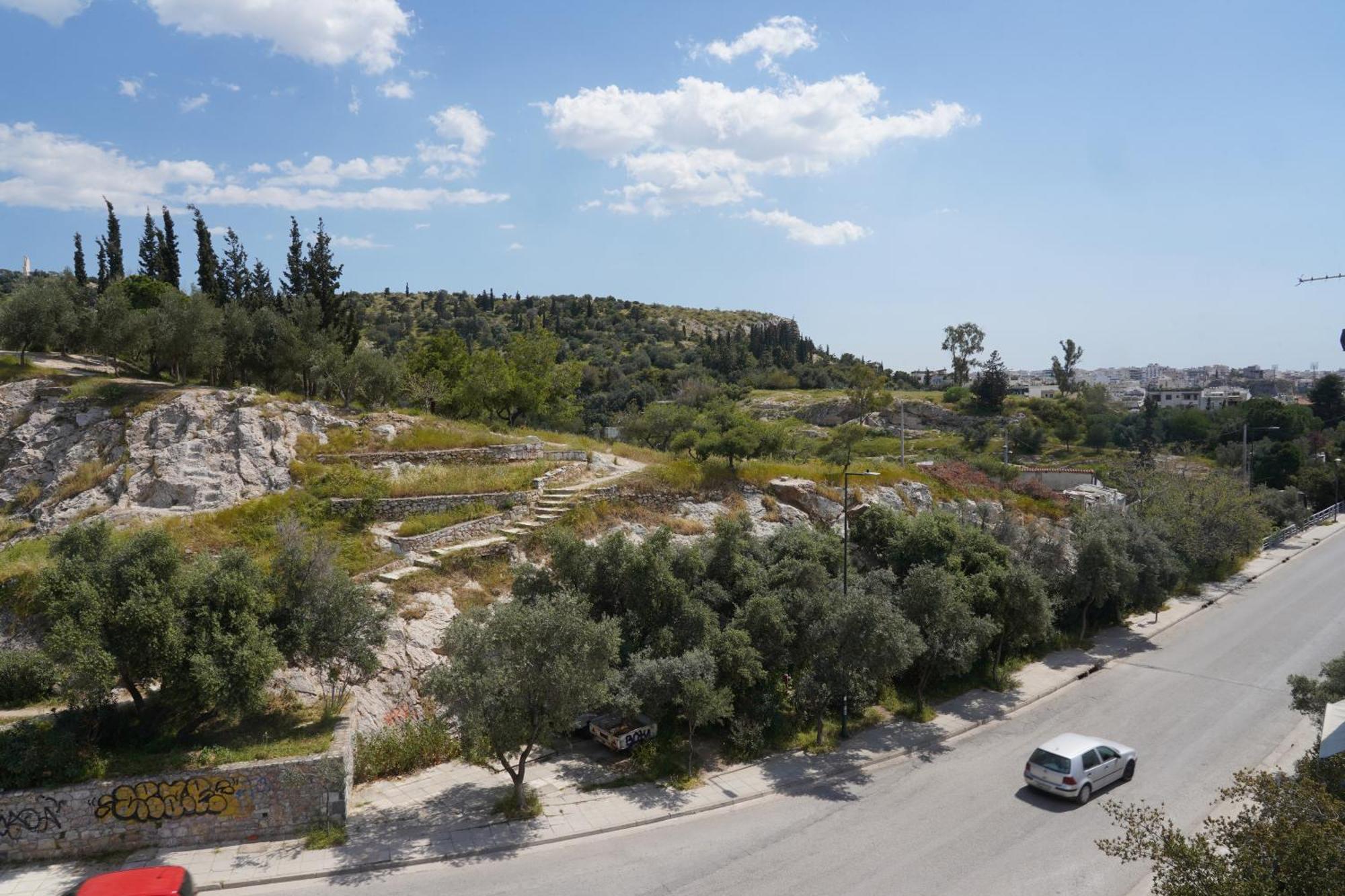 Hill View Apartment Near Acropolis Афины Экстерьер фото